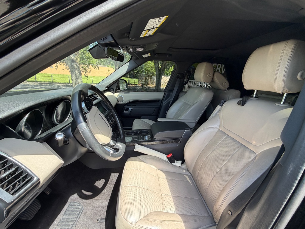 2020 Land Rover Discovery - $16,999